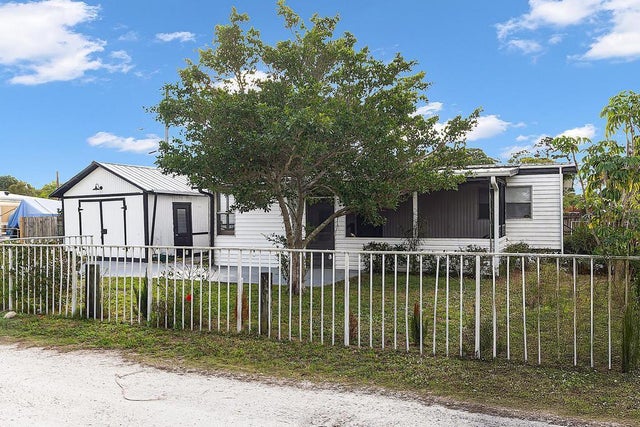 3 of 33 - 7818 Se Arrance Street, Hobe Sound, FL