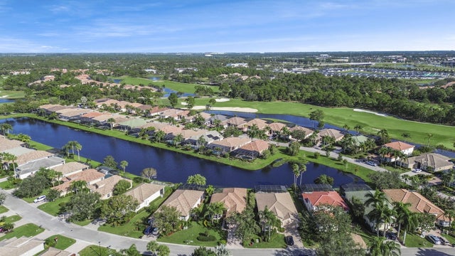 3 of 27 - 8918 First Tee Road, Port Saint Lucie, FL