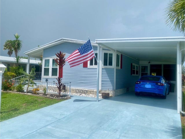 2 of 22 - 469 Hemingway Terrace, Fort Pierce, FL