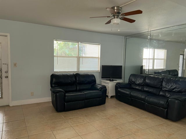 5 of 6 - 631 Brittany N, Delray Beach, FL