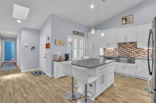 4 of 23 - 152 Sandy Lane, Royal Palm Beach, FL