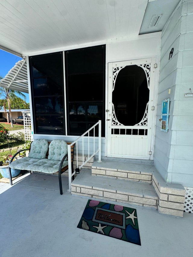 4 of 37 - 19 La Puerta Del Norte, Fort Pierce, FL