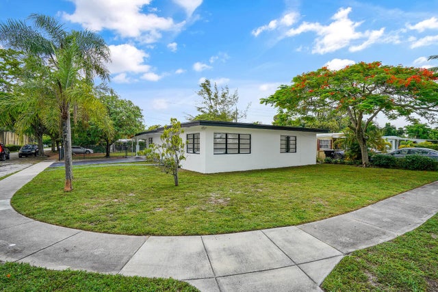 2 of 25 - 12805 Nw 6th Avenue, North Miami, FL