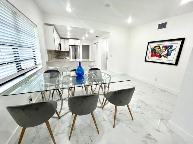5 of 25 - 12805 Nw 6th Avenue, North Miami, FL