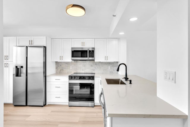 7076 Huntington Lane #208, Delray Beach