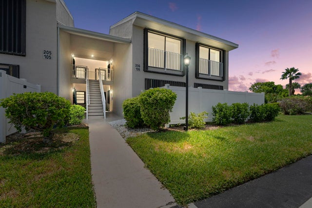 1 of 74 - 3207 S Lakeview Circle #6206, Fort Pierce, FL