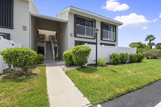 2 of 74 - 3207 S Lakeview Circle #6206, Fort Pierce, FL