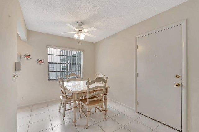3 of 36 - 950 Flanders T, Delray Beach, FL