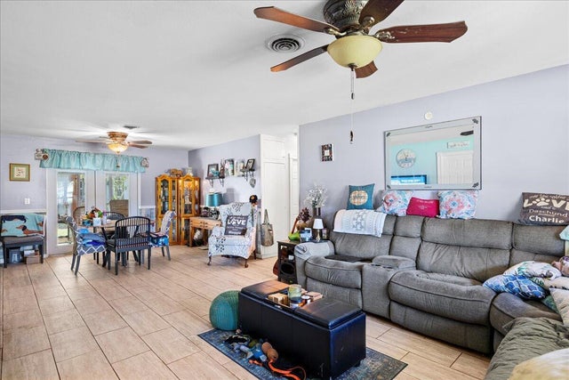 5 of 32 - 6507 Deer Park Avenue, Fort Pierce, FL