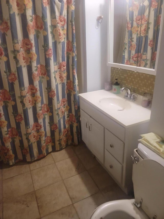 4 of 22 - 25541 Ne Pennington Street, Blountstown, FL