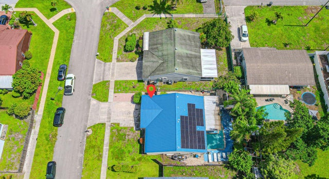 3 of 38 - 5018 E Canal Circle E, Lake Worth, FL