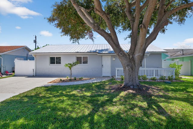 2 of 63 - 516 E Whitney Drive, Jupiter, FL