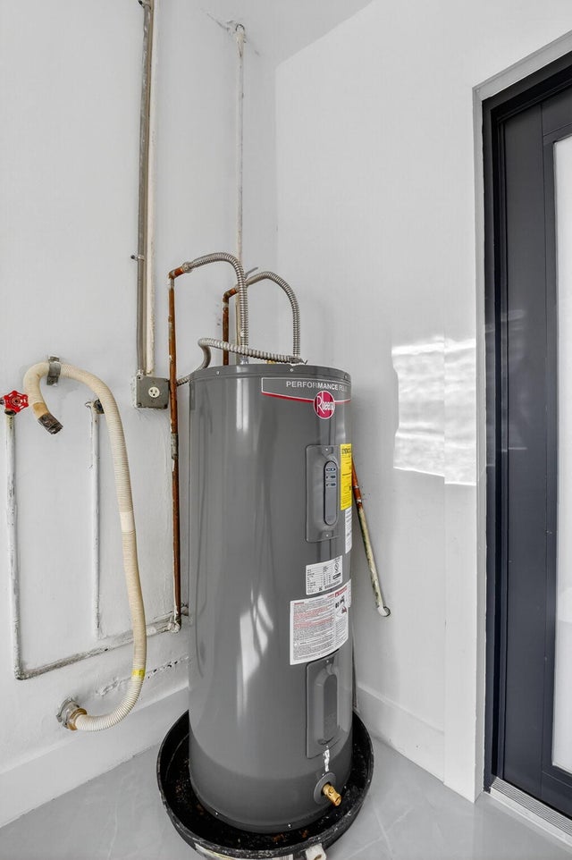 4 of 30 - 534 W Martin Luther King Jr Boulevard, Boynton Beach, FL