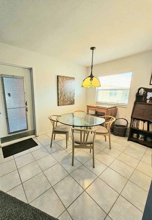 4 of 25 - 653 Saxony Lane N, Delray Beach, FL