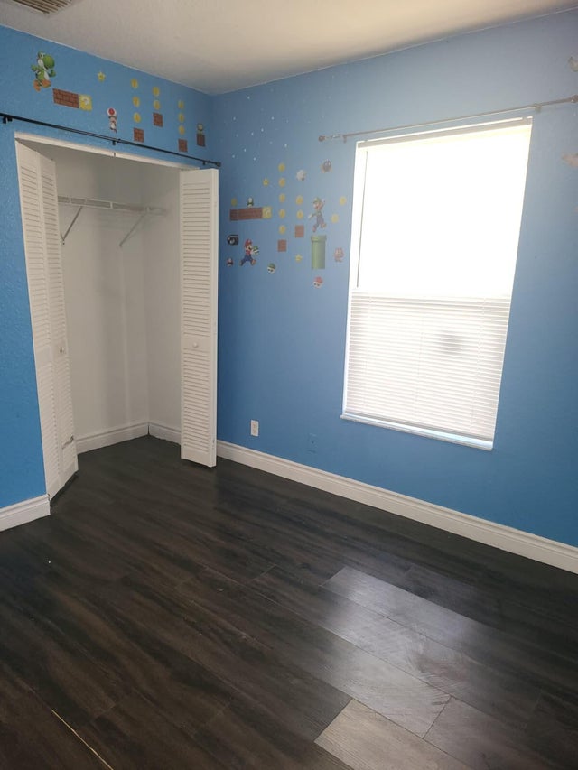 5 of 12 - 1400 E Ac Evans Street, Riviera Beach, FL