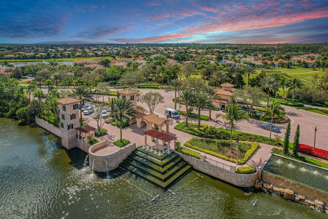 2 of 72 - 274 Tresana Boulevard #132, Jupiter, FL