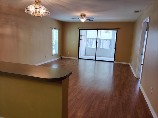 4 of 34 - 6531 Se Federal Highway #j202, Stuart, FL