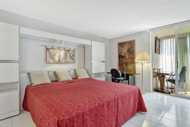 4 of 39 - 1732 Bridgewood Drive, Boca Raton, FL