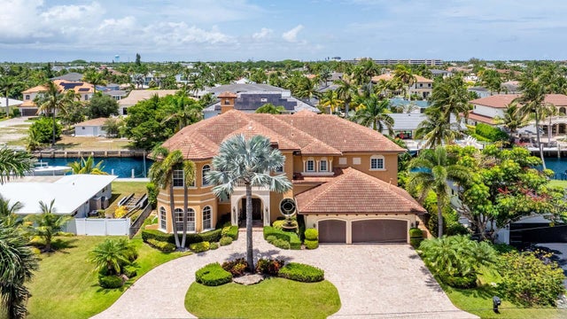 2 of 30 - 929 Banyan Drive, Delray Beach, FL