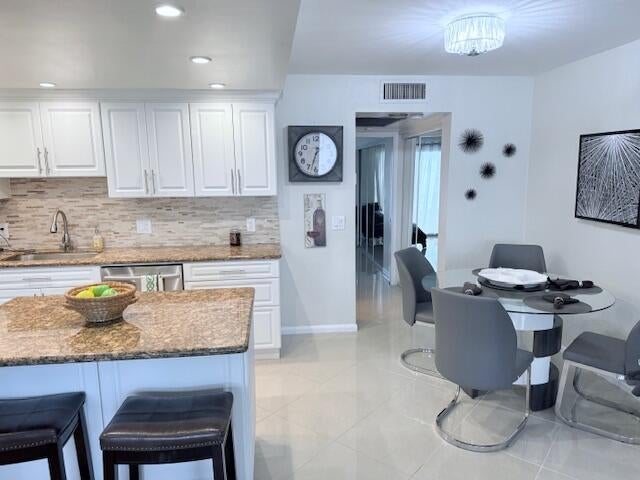 3 of 22 - 1028 Cambridge B, Deerfield Beach, FL
