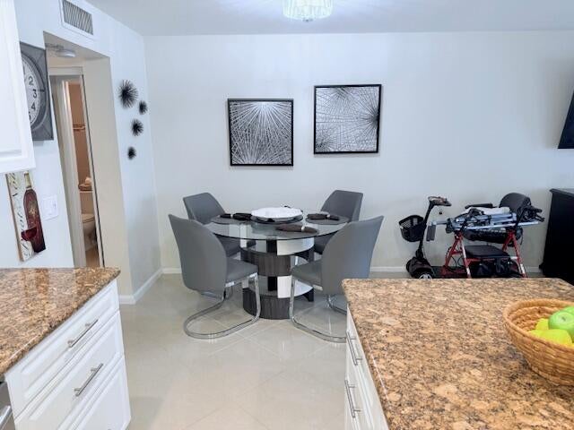 5 of 22 - 1028 Cambridge B, Deerfield Beach, FL