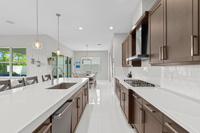 5 of 30 - 4750 Saddle Ranch, Lake Worth, FL