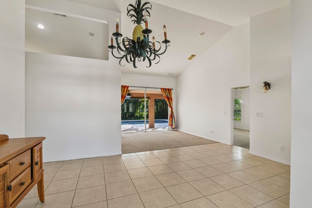 5 of 52 - 4013 Sw Winslow Street, Port Saint Lucie, FL