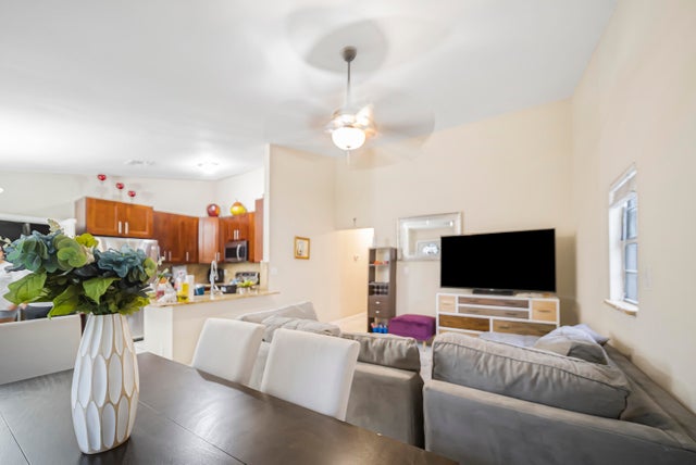 3 of 23 - 22943 Sandalfoot Boulevard, Boca Raton, FL