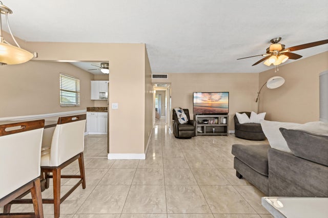 3 of 36 - 380 Monaco H, Delray Beach, FL