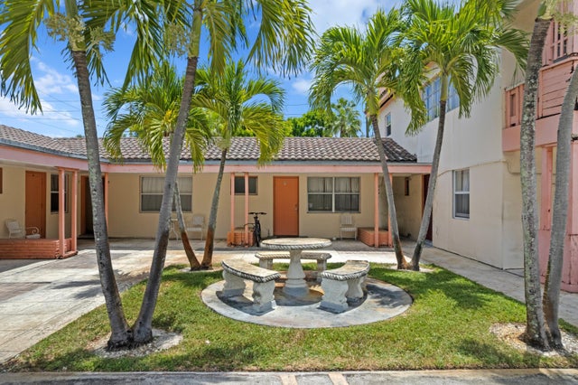 4 of 10 - 7800 S Dixie Highway, West Palm Beach, FL