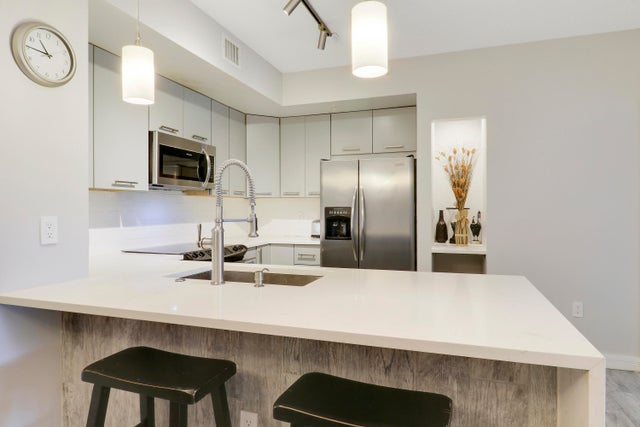 2 of 48 - 720 S Sapodilla Avenue #208, West Palm Beach, FL