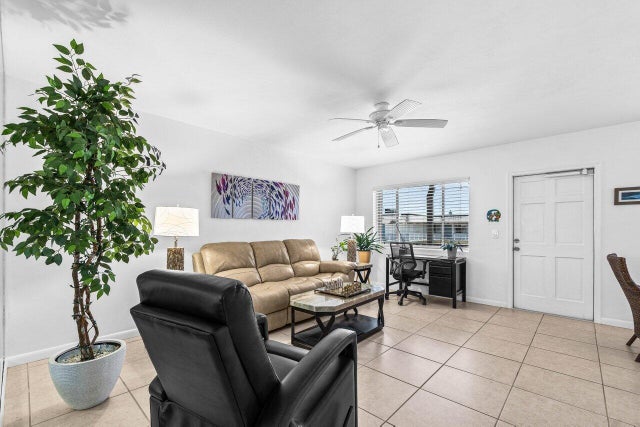 3 of 40 - 3240 Lake Osborne Drive #205, Lake Worth Beach, FL