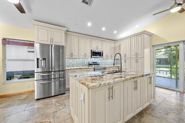 3 of 54 - 1930 Nw 10th Street, Delray Beach, FL