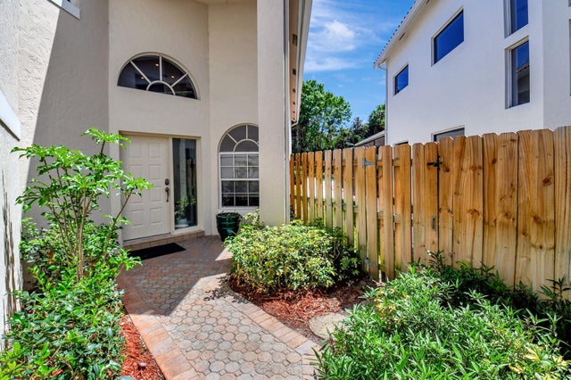 4 of 49 - 2462 Nw 66th Drive, Boca Raton, FL