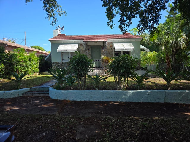1 of 12 - 833 30th Court, West Palm Beach, FL