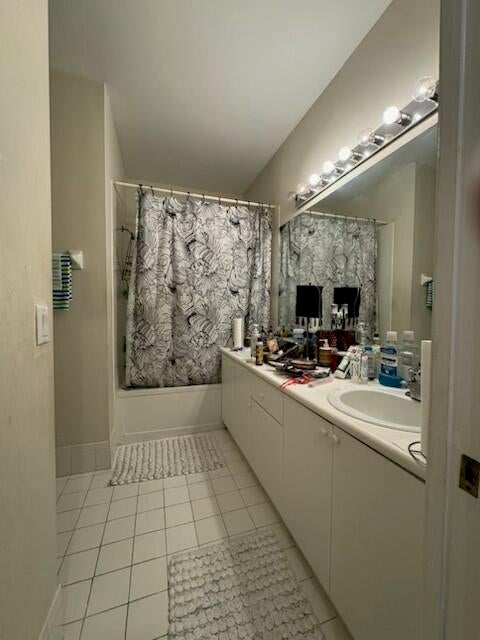 4 of 12 - 2105 Shoma Drive #124, Royal Palm Beach, FL