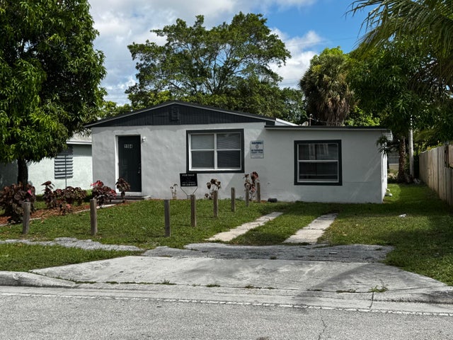 2 of 11 - 1164 W 31st Street, Riviera Beach, FL