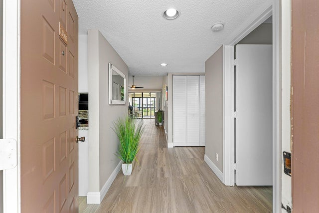 2 of 31 - 7320 Clunie Place #13905, Delray Beach, FL