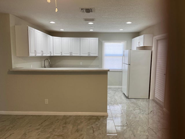 5 of 17 - 2923 Vassallo Avenue, Lake Worth, FL
