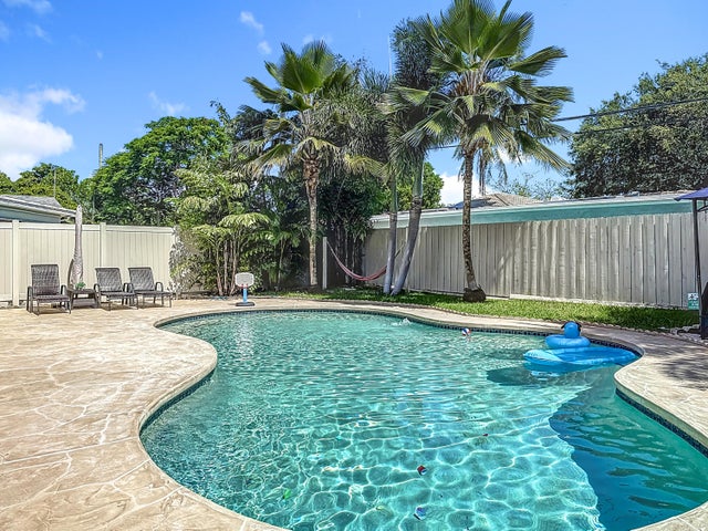 1 of 76 - 2601 Ne 18th Street, Pompano Beach, FL