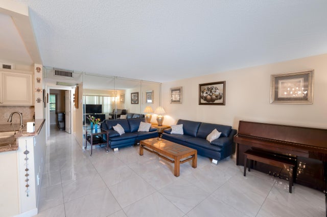 4 of 43 - 360 Grantham E E #360, Deerfield Beach, FL