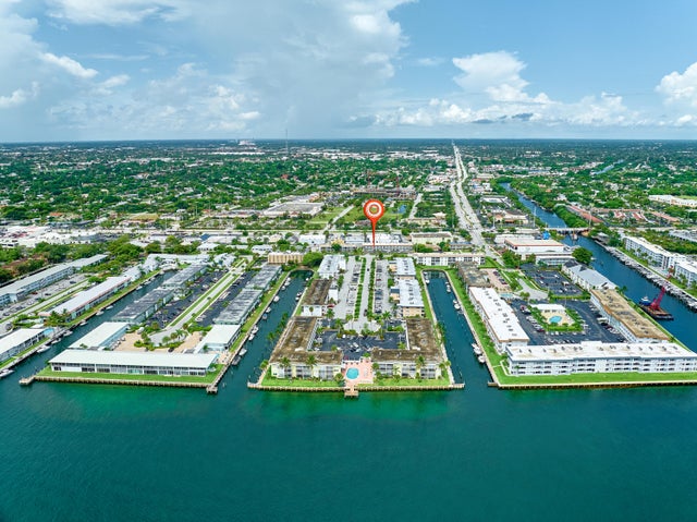 3 of 20 - 227 Castlewood Drive #203, North Palm Beach, FL