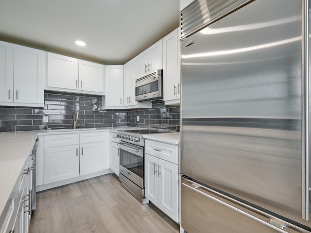 4 of 20 - 227 Castlewood Drive #203, North Palm Beach, FL