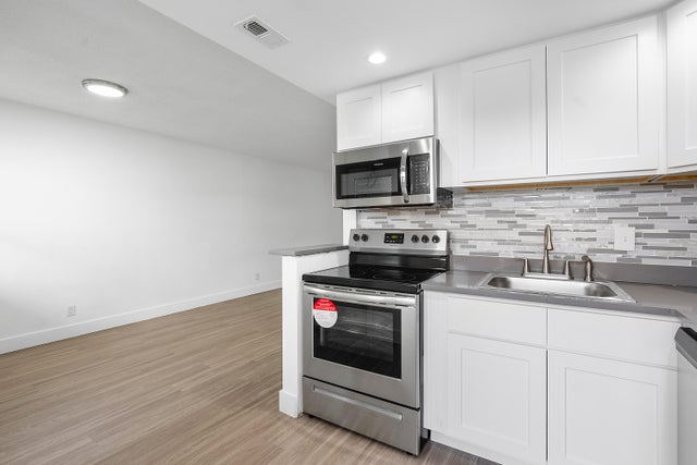 2 of 27 - 2191 Ne 1st Court #104, Boynton Beach, FL