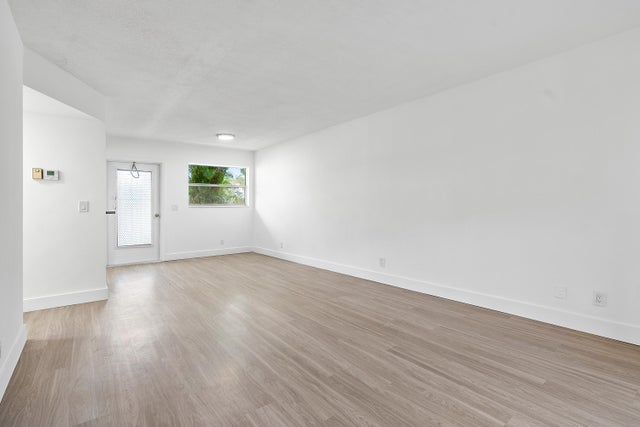 5 of 27 - 2191 Ne 1st Court #104, Boynton Beach, FL