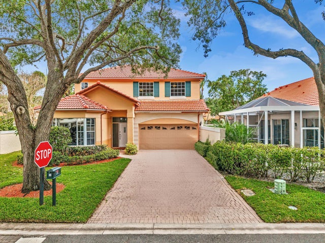 2 of 65 - 36 Monterey Pointe Drive, Palm Beach Gardens, FL