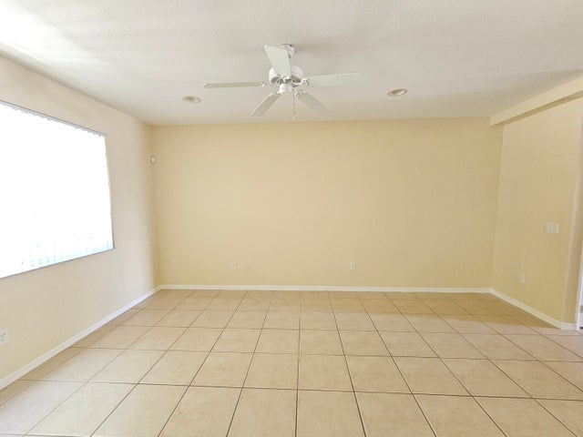 5 of 28 - 6282 S Military Trail #705, Lake Worth, FL