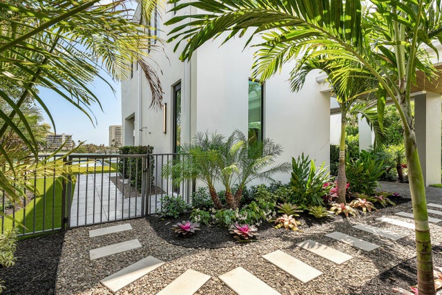 4 of 80 - 3445 Harbor Road N, Jupiter, FL