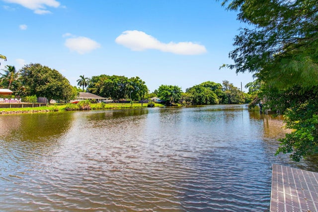 5 of 83 - 420 Santa Fe Road, West Palm Beach, FL