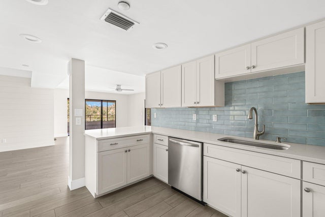 1 of 32 - 343 Oak Harbour Drive #343, Juno Beach, FL